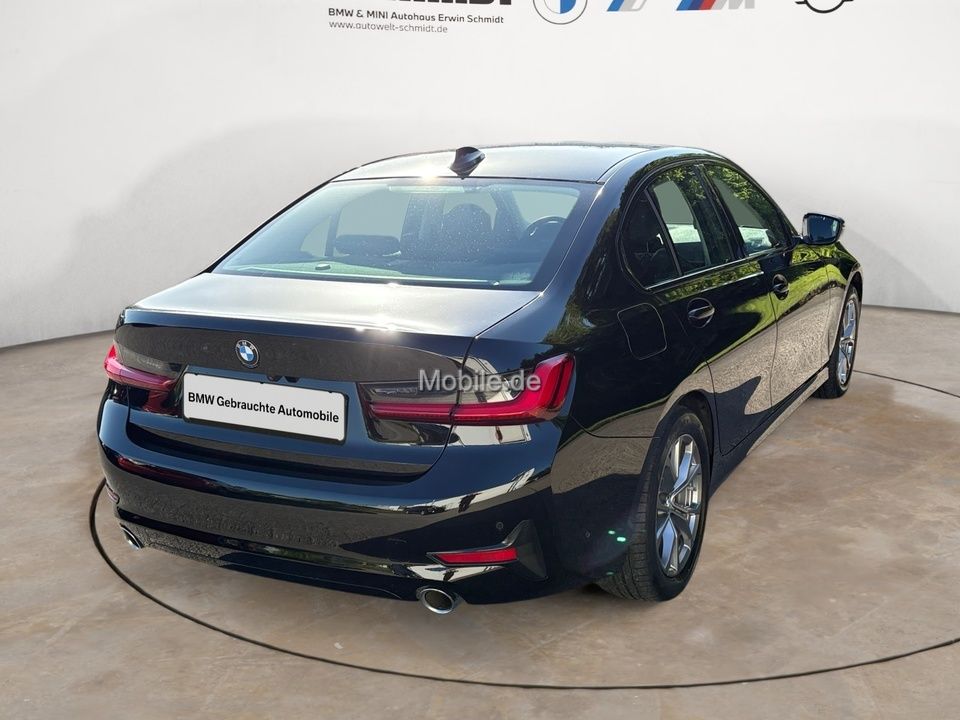 BMW 330e Sport Line - Samsaru's Car Outlet