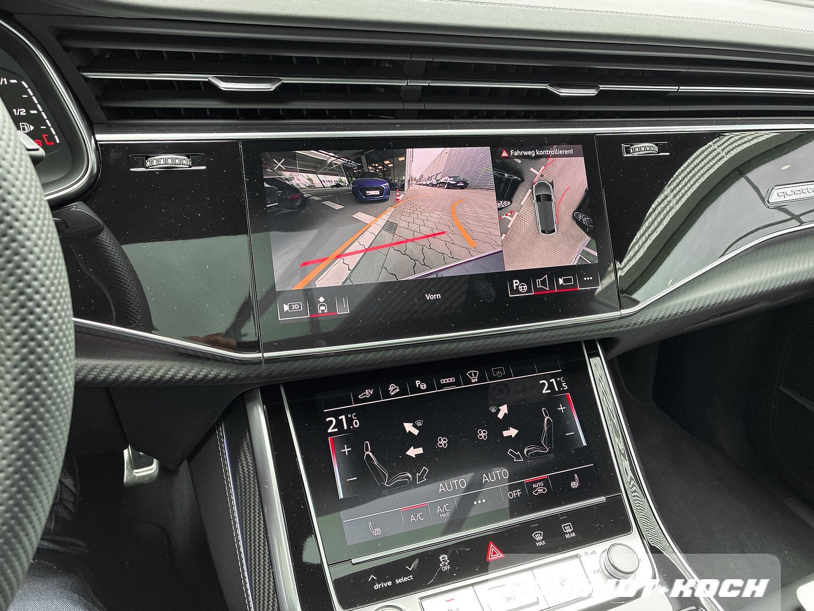 Audi Q8 SUV TFSI e quattro S line Stronic UPE129 NAVI