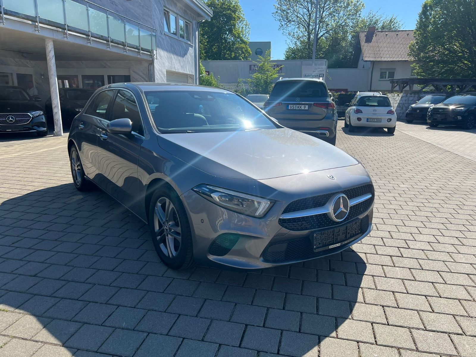 Mercedes-Benz A 200 - Samsaru's Car Outlet