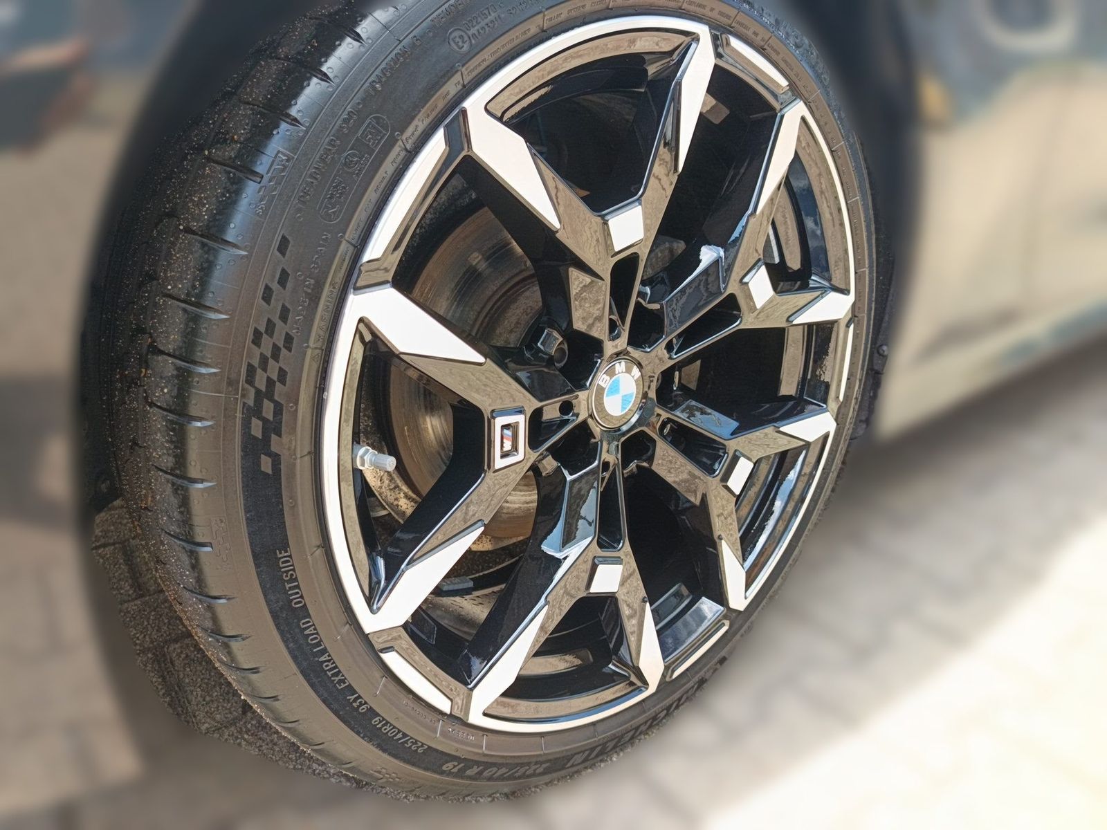 BMW 320d xDrive Touring+M SPORTPAKET+19"ALU+LIVE COC