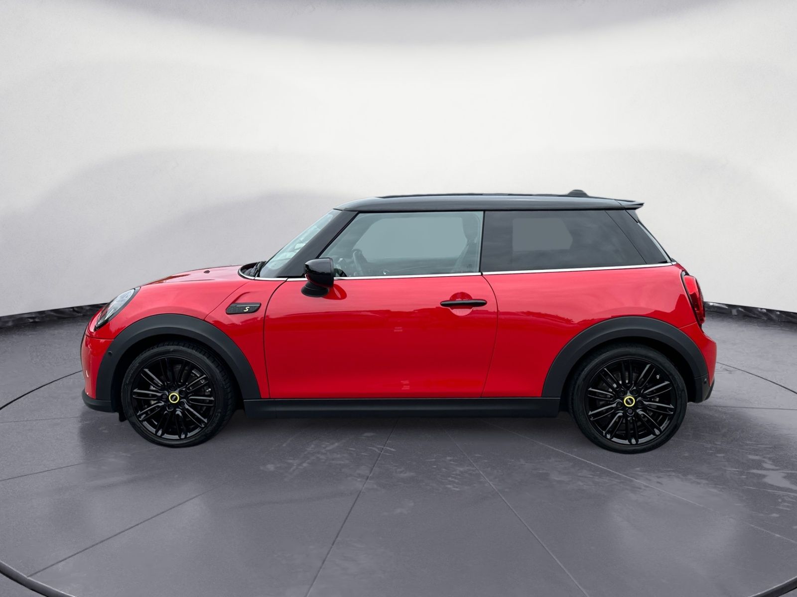 MINI Cooper SE Classic - Samsaru's Car Outlet