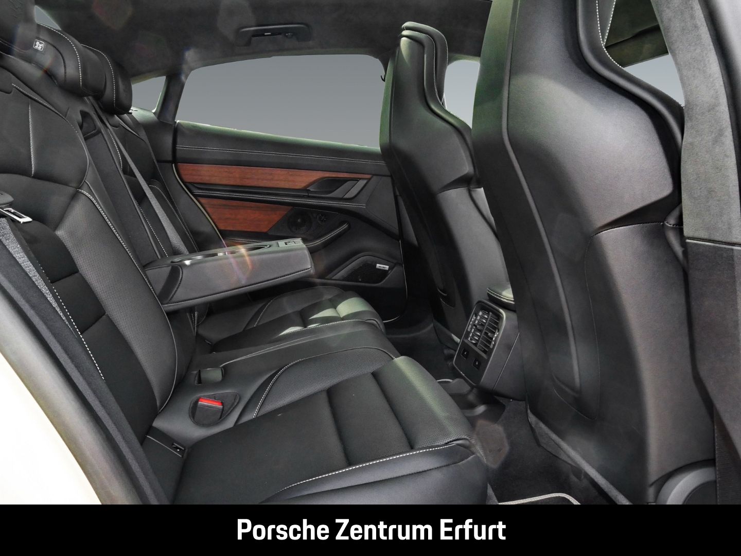 Porsche Taycan GTS/ Sondermodell limited ''90Jahre Hocke