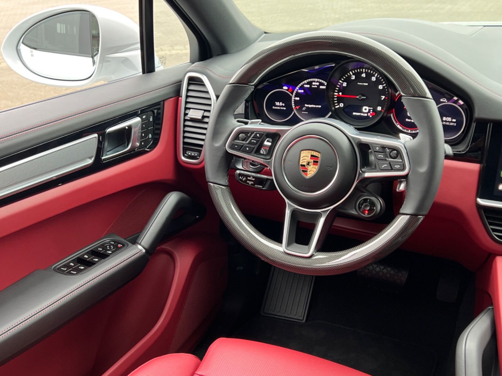Porsche CAYENNE COUPE PLATINUM EDITION, SPORT CHRONO