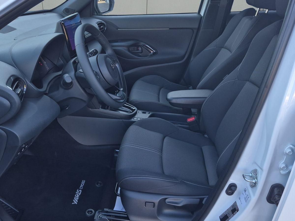 Toyota Yaris Cross Hybrid Teamplayer EPH+SHZ+DAB+TWW