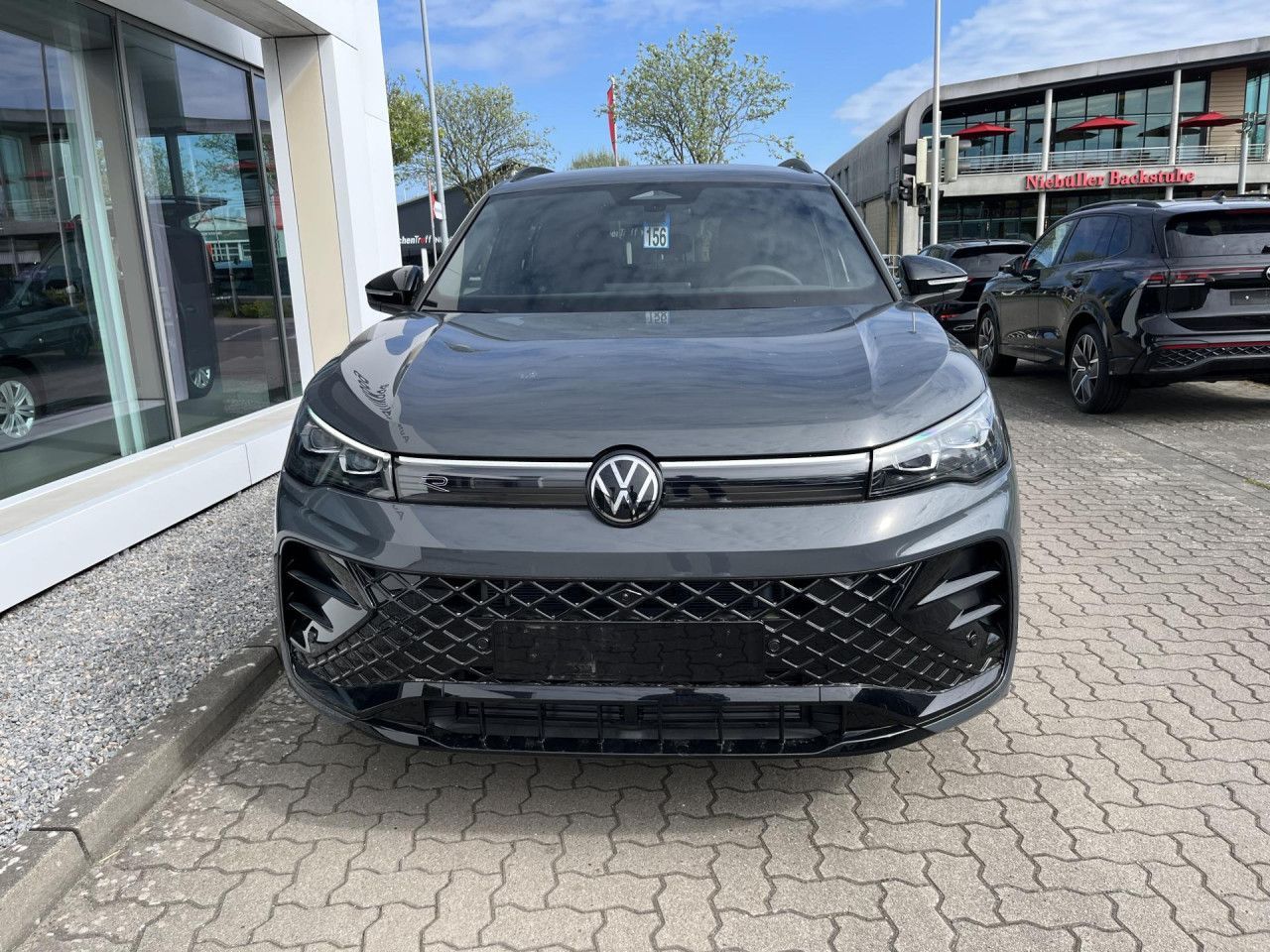 Volkswagen Tiguan R-Line 2.0 TDI DSG SCR 4MOTION Black