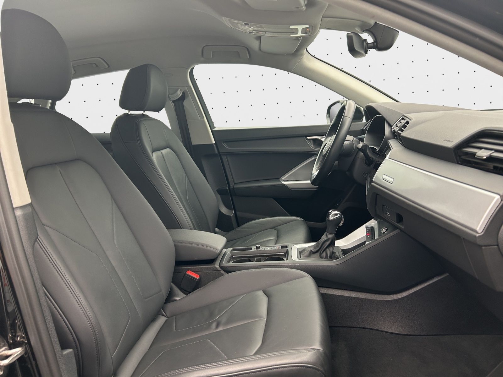 Audi Q3 Sportback 40 TDI qu S line - Samsaru's Car Outlet