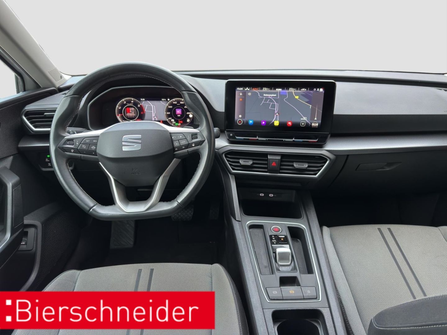 Seat Leon SP 2.0 TDI DSG Style PANO AHK KAMERA LED NA