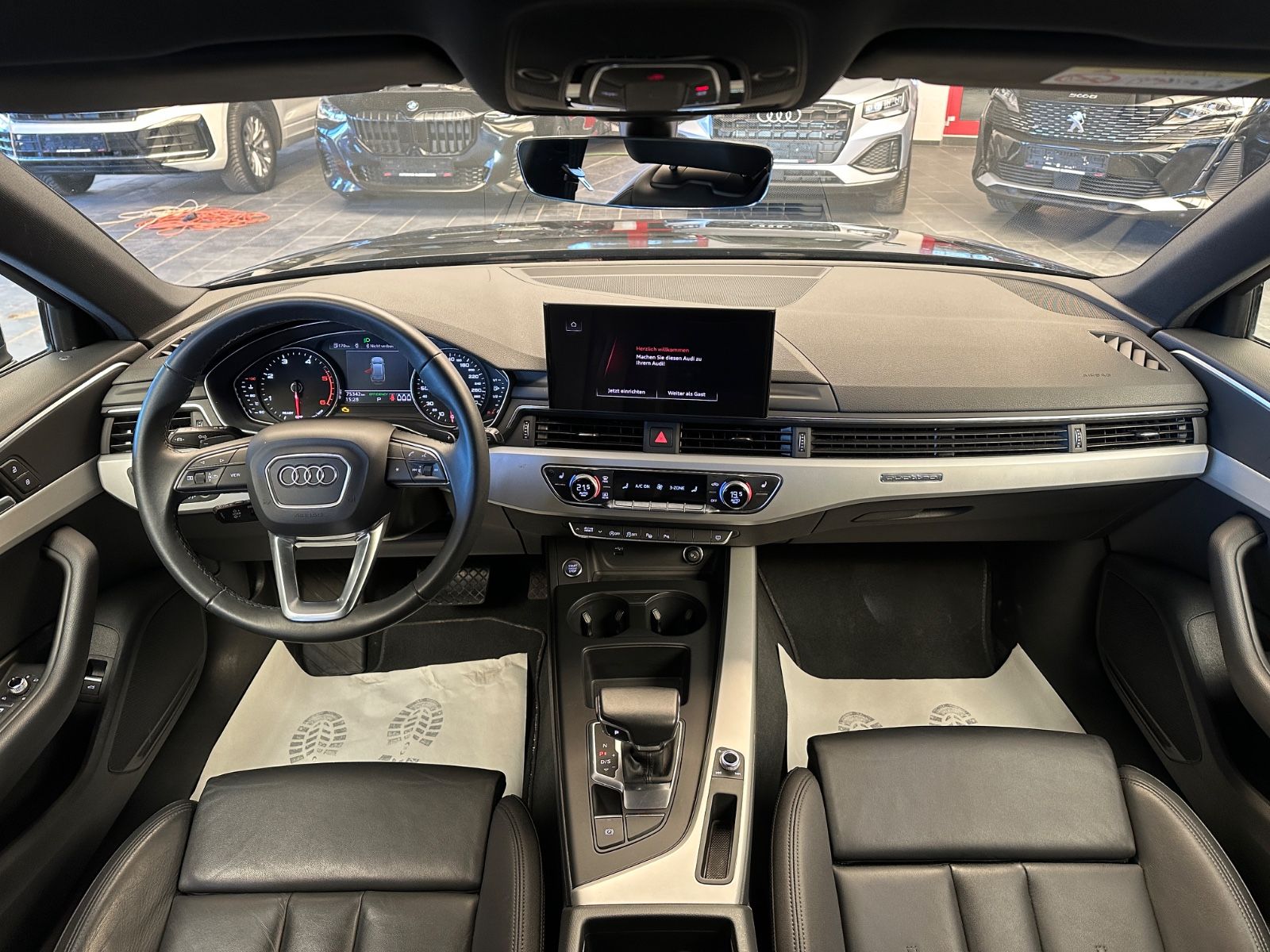Audi A4 Avant 40 TDI quattro advanced AHK LEDER