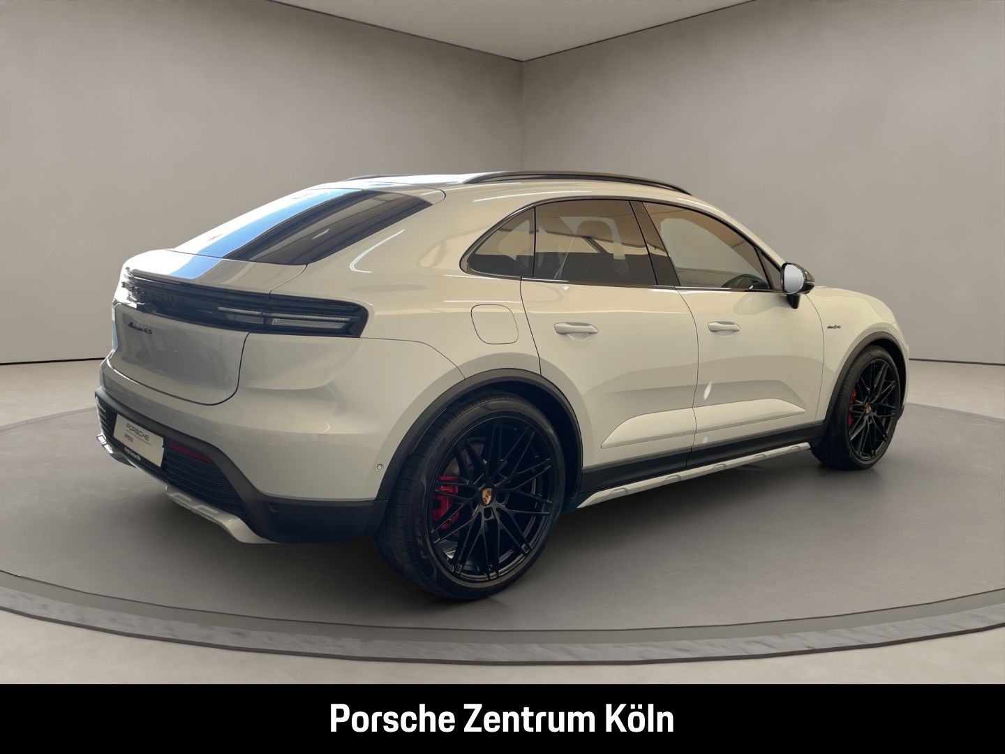 Porsche Macan 4S Burmester InnoDrive HA-Lenkung Head-Up