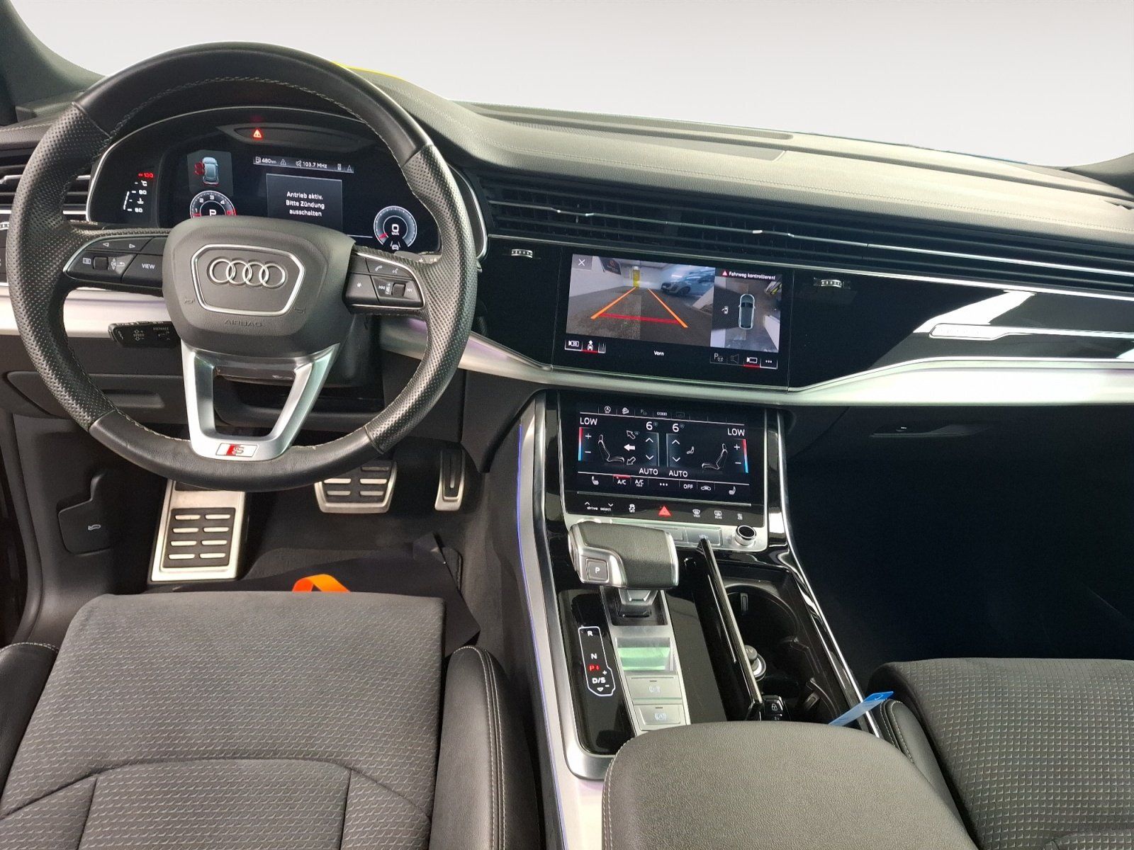 Audi Q8 50 TDI quattro S-Line 360 Pano B&O STH ACC AH