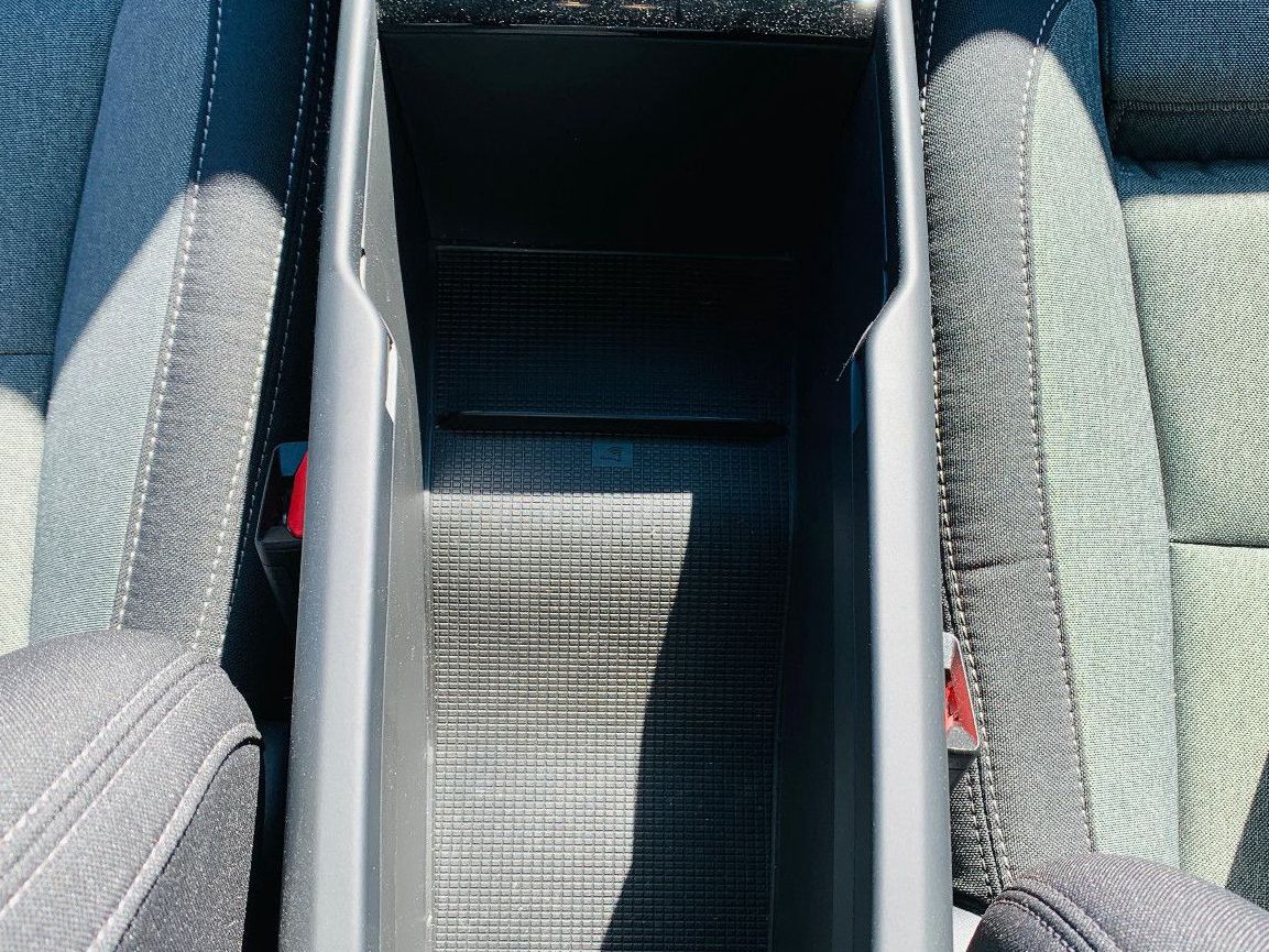 Volvo XC40 B3 Aut. Plus Dark - Samsaru's Car Outlet