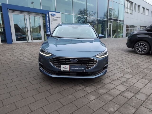 Ford Focus Titanium Automatik Kamera ACC Fahrassisten