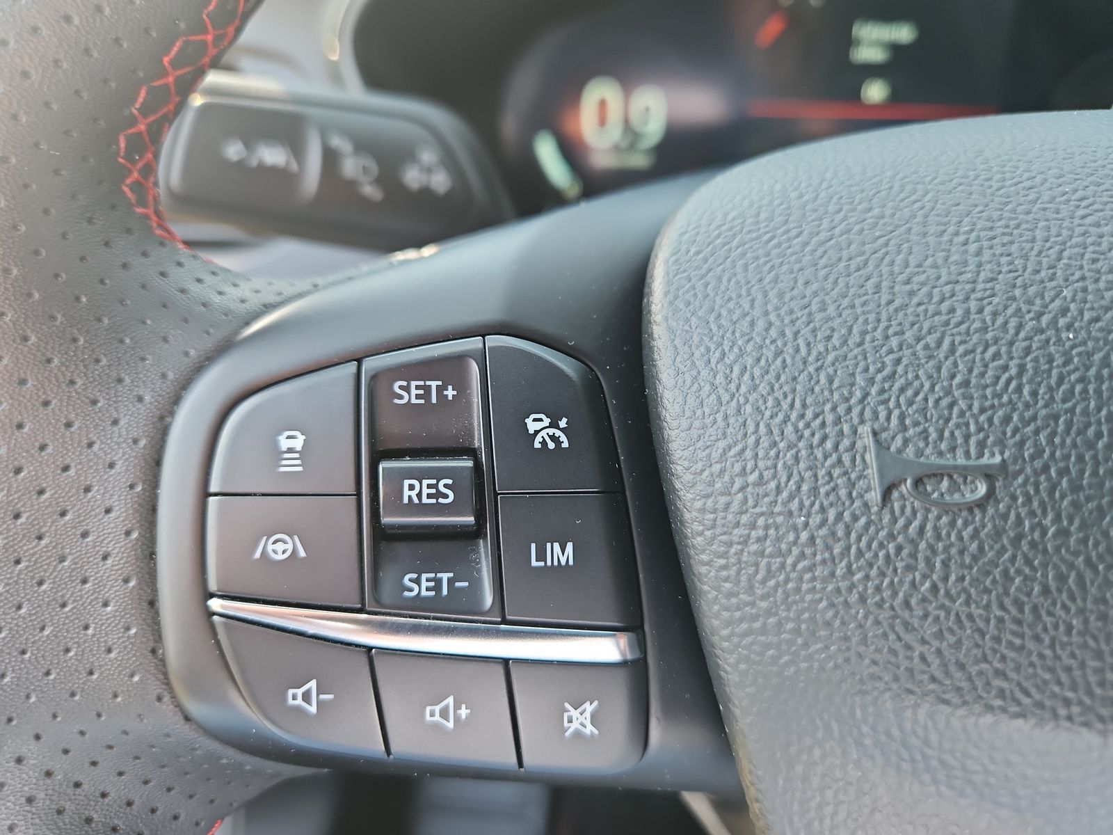 Ford Focus 1.0 EcoBoost Mild-Hybrid ST-Line S/S (EURO