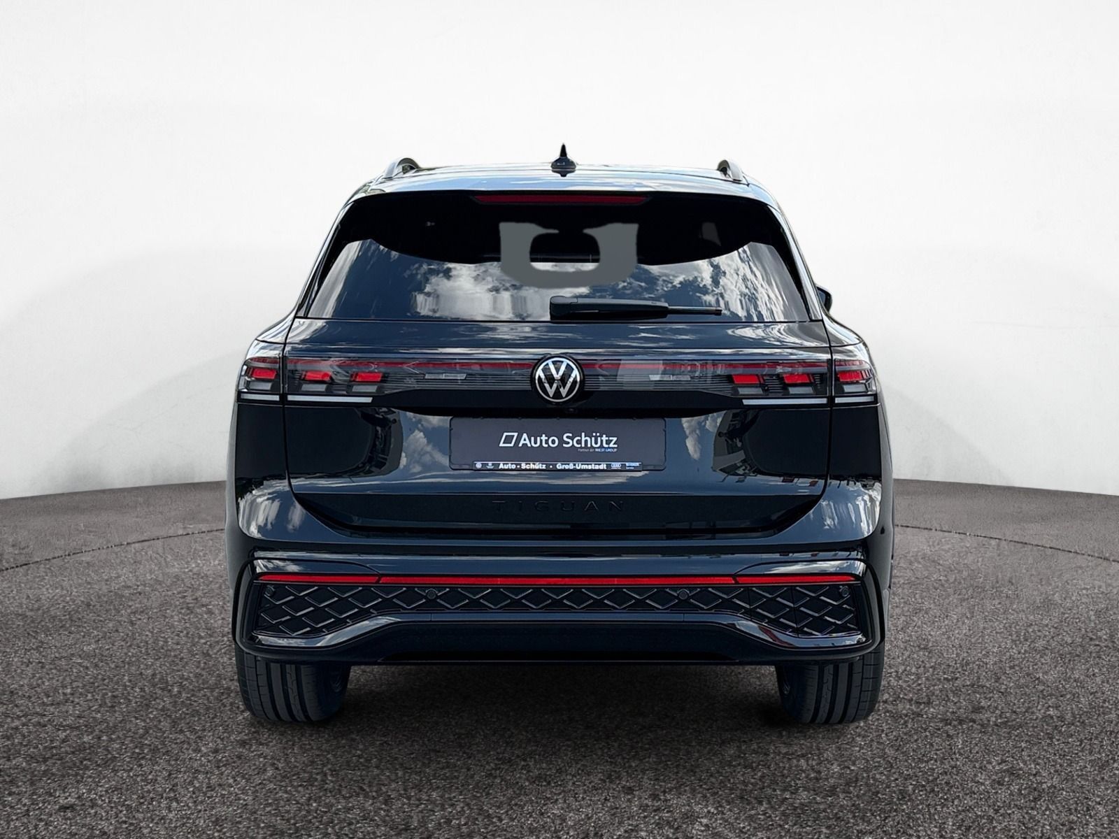 Volkswagen Tiguan R-Line 2,0 l TSI *4MOTION*LEDER*360°*AHK*