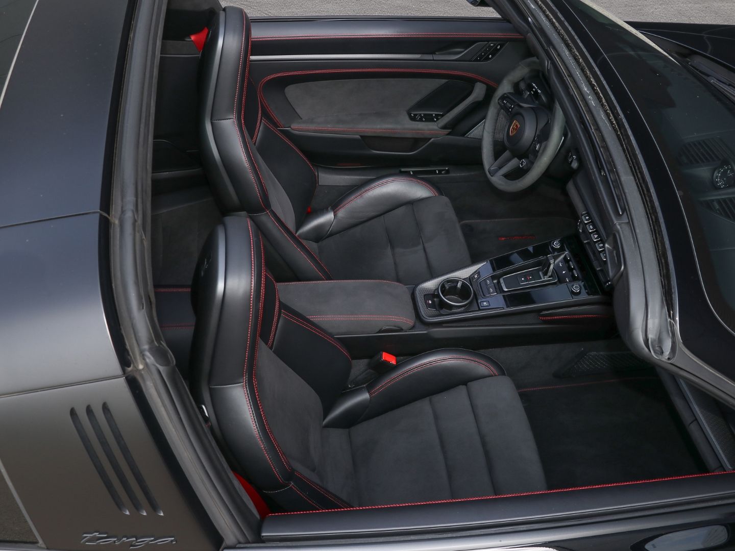 Porsche 992 911 Targa 4 GTS Burmester HA-Lenkung LED