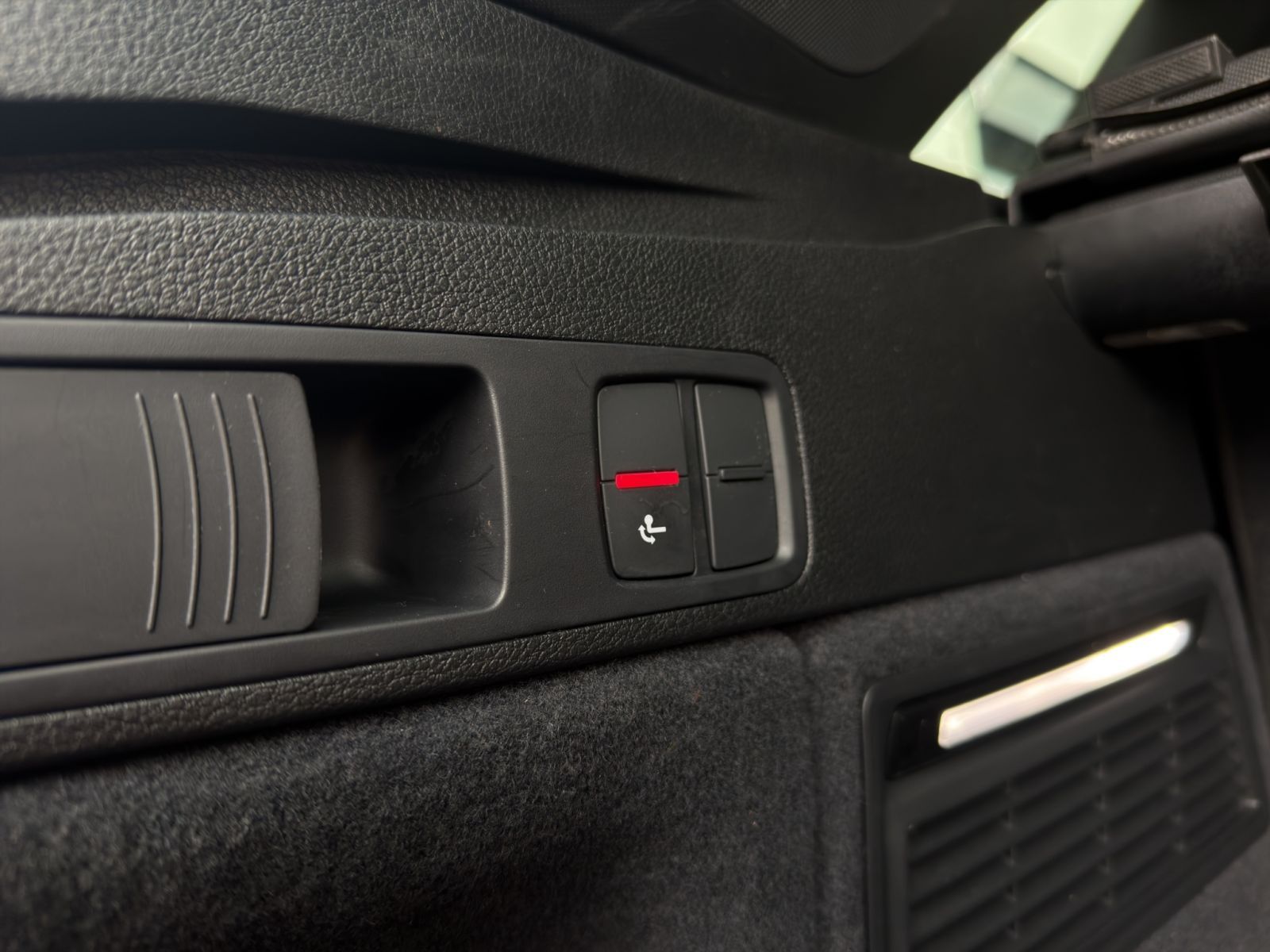 Audi Q5 55 TFSI e quattro S-tronic S line Matrix Umge