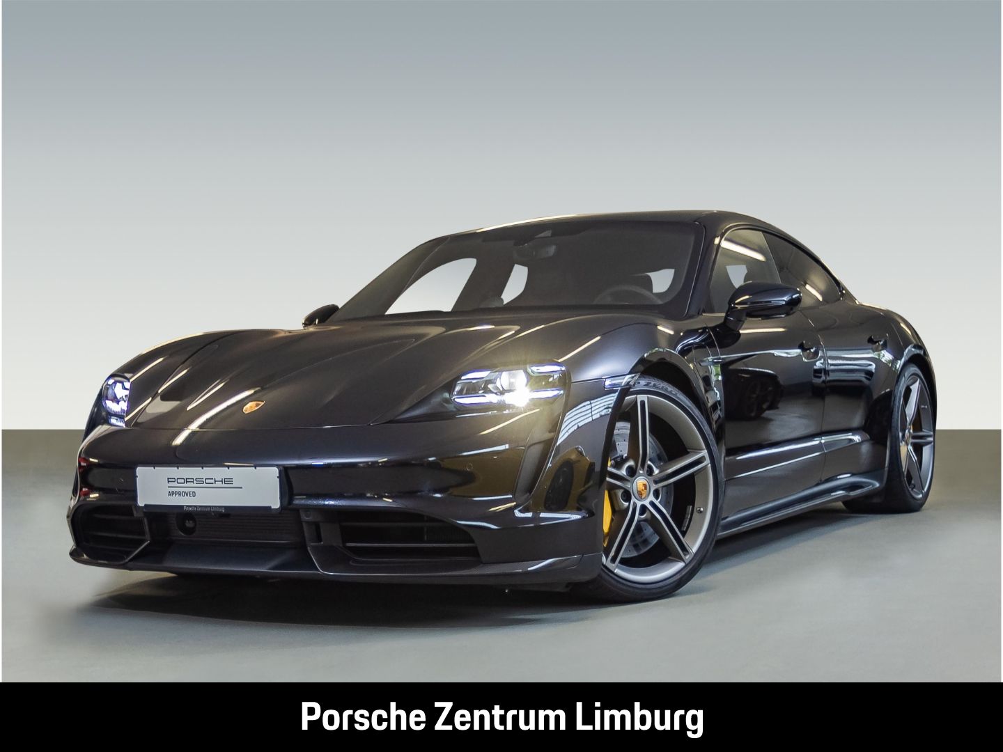 Porsche Taycan Turbo S Panorama Performancebatterie+ LED