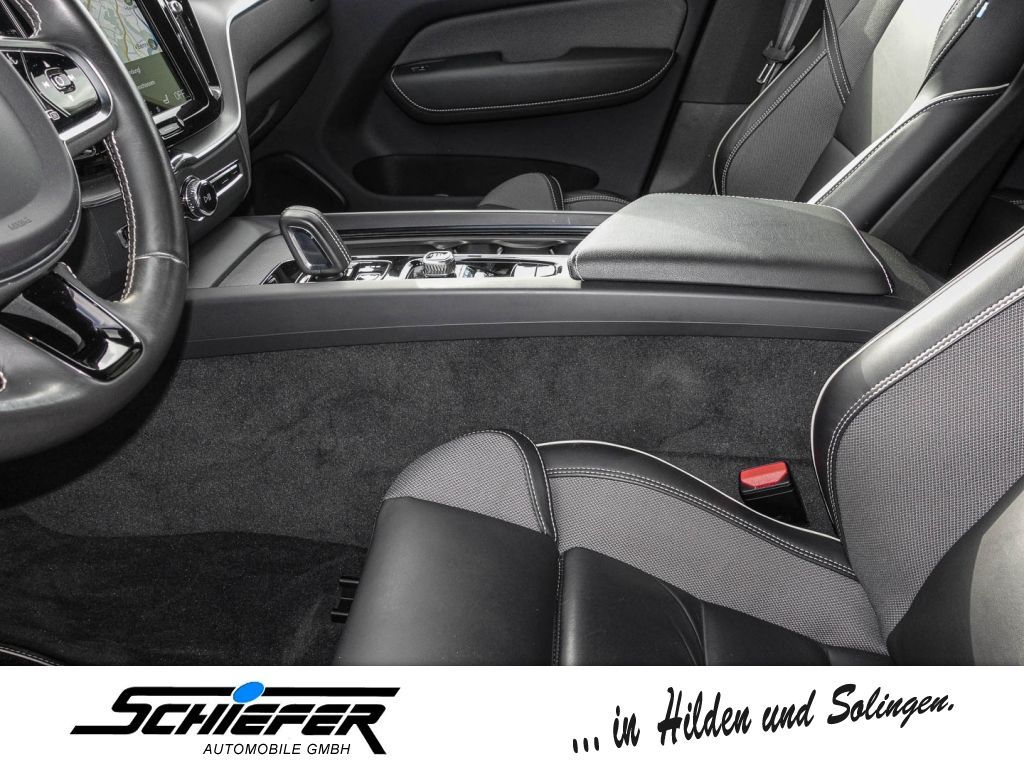 Volvo XC60 T6 AWD Recharge Geartronic RDesign