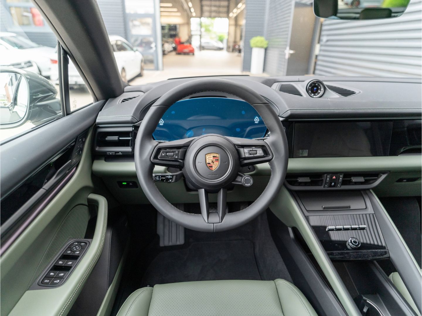 Porsche Macan 4  InnoDrive,HEADUP,MatrixLED