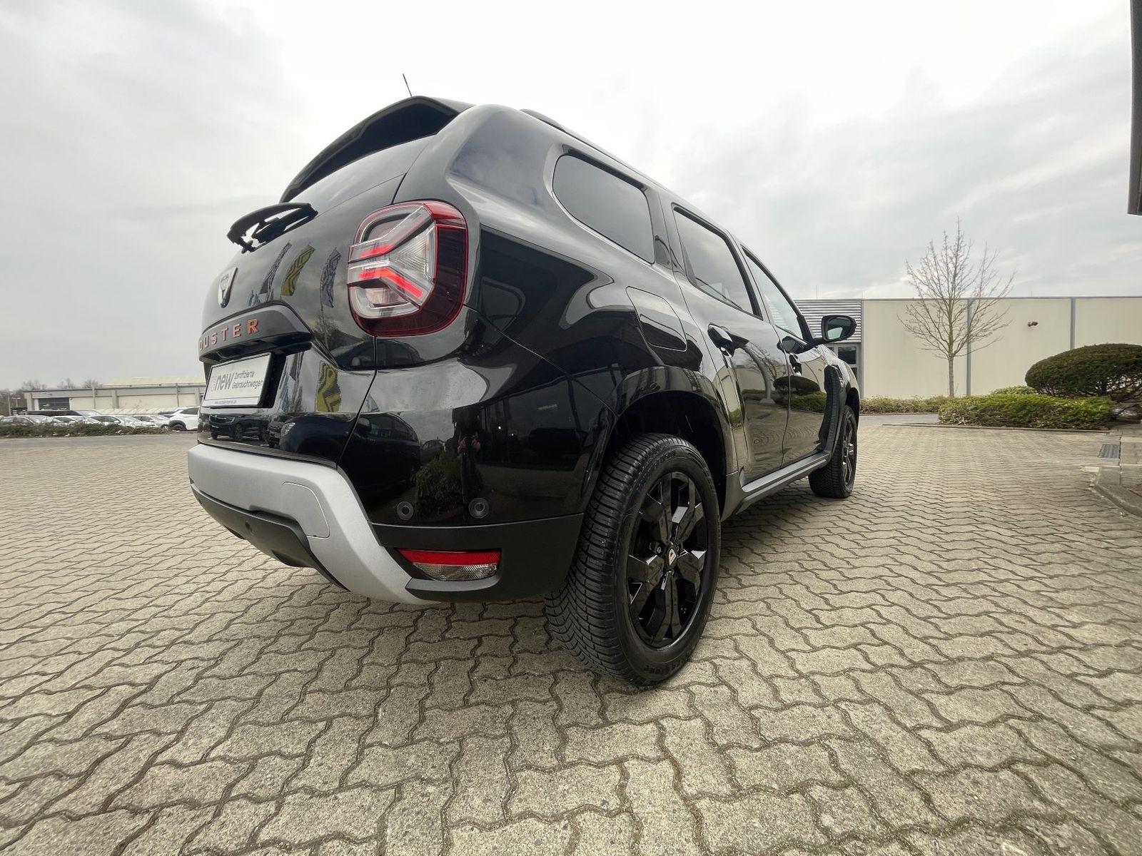 Dacia Duster Extreme Tce 100 eco-G - Samsaru's Car Outlet