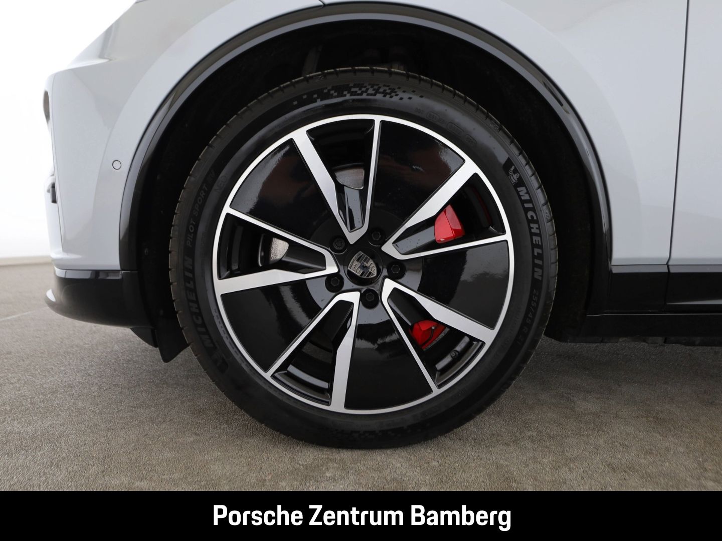 Porsche Macan Turbo/ Burmester/ Akustikglas/ Head-Up uvm