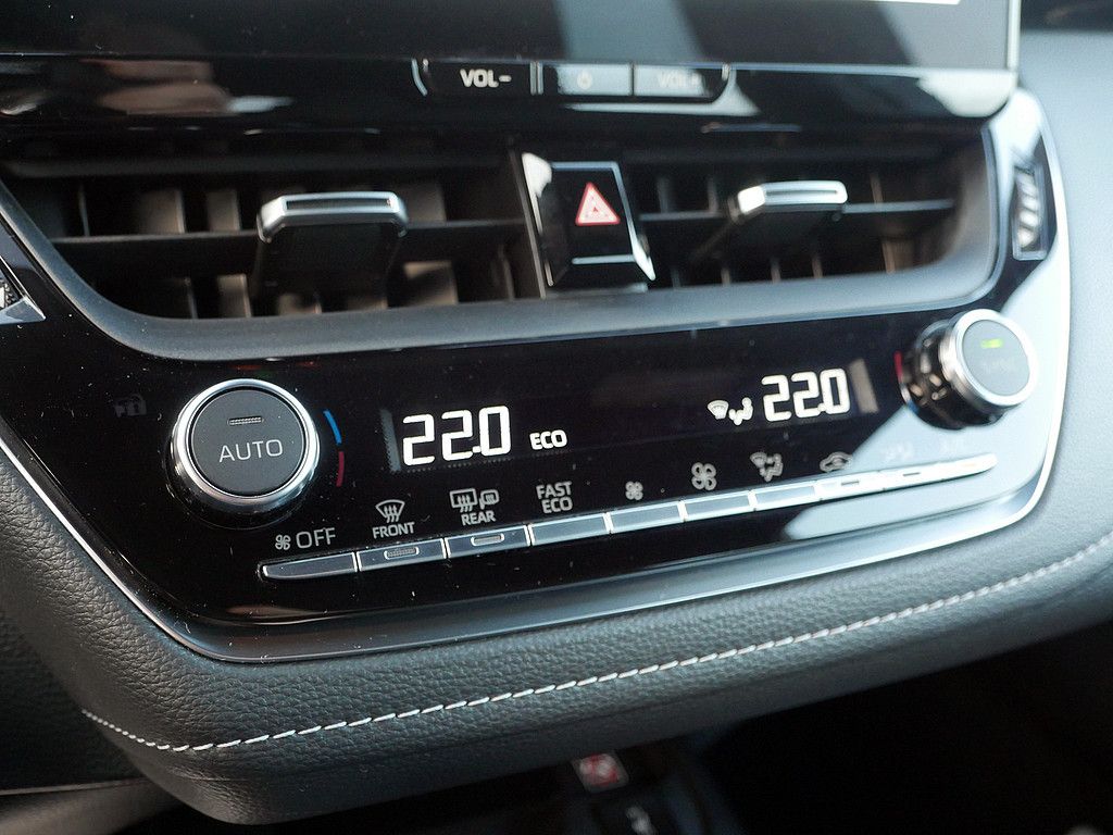 Toyota Corolla Touring Sports 1.8 Hybrid Team D ACC LED