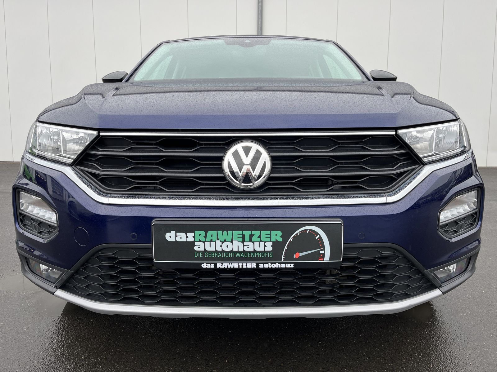Volkswagen T-Roc 1.6 TDI UNITED - Samsaru's Car Outlet