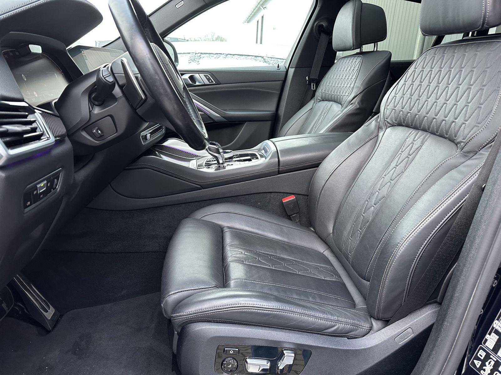 BMW X6 xDrive40d M-Sport NAV+LASER+AHK+PANO+HEAD-UP