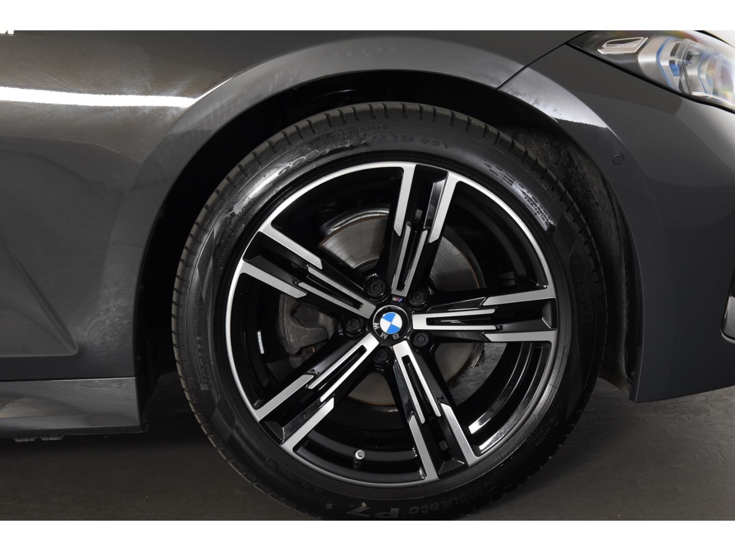 BMW 320 i xDrive Limousine M Sport Anhängerkupplung