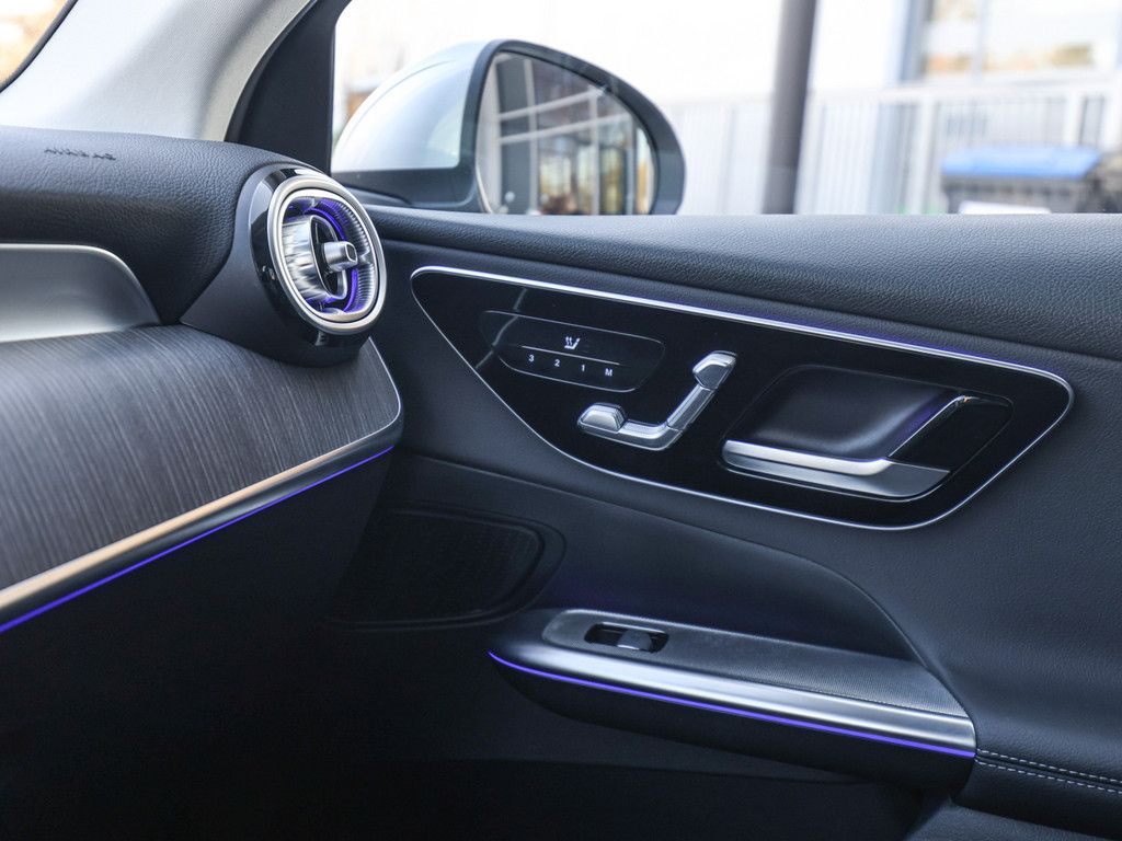 Mercedes-Benz GLC 300 e 4M Avantgarde Advanced Plus - Samsaru's Car Outlet