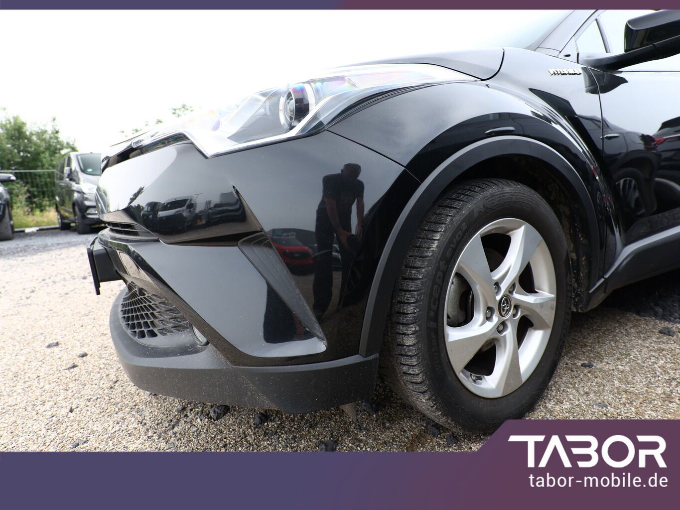 Toyota C-HR 1.8 Hybrid - Samsaru's Car Outlet