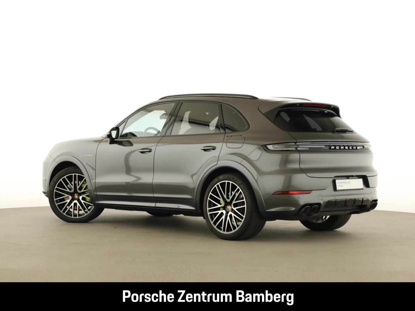 Porsche Cayenne E-Hybrid/ PDCC/ InnoDrive/ HUD/ Massage