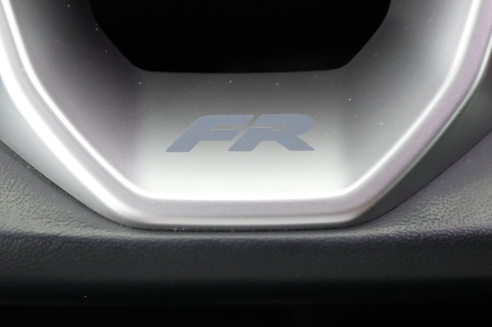 Seat Tarraco 2.0 TDI DSG FR AHK StdHzg ACC Kam. 7-S.