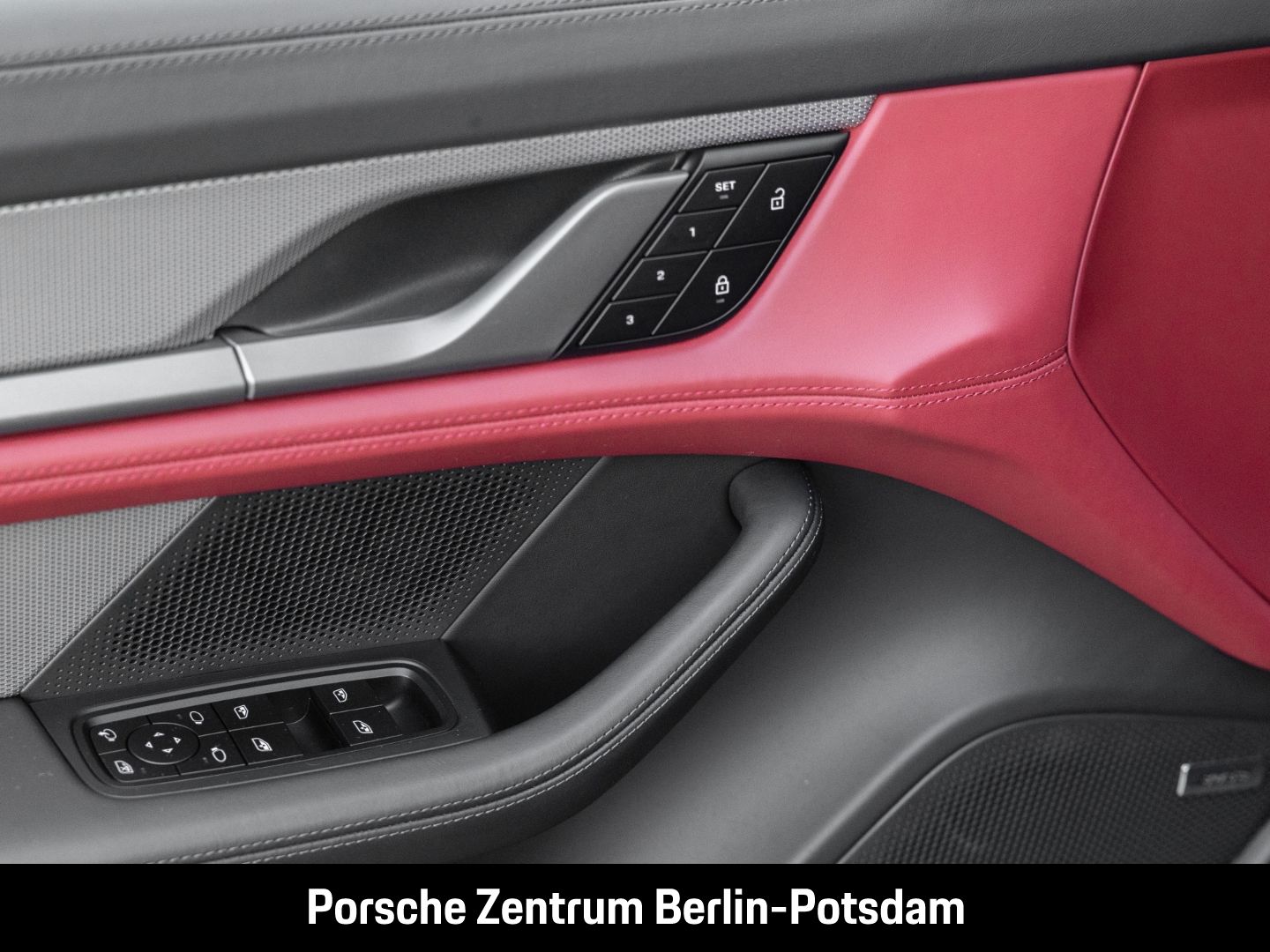 Porsche Taycan Turbo S BOSE Sport-Chrono Paket LED-Matri