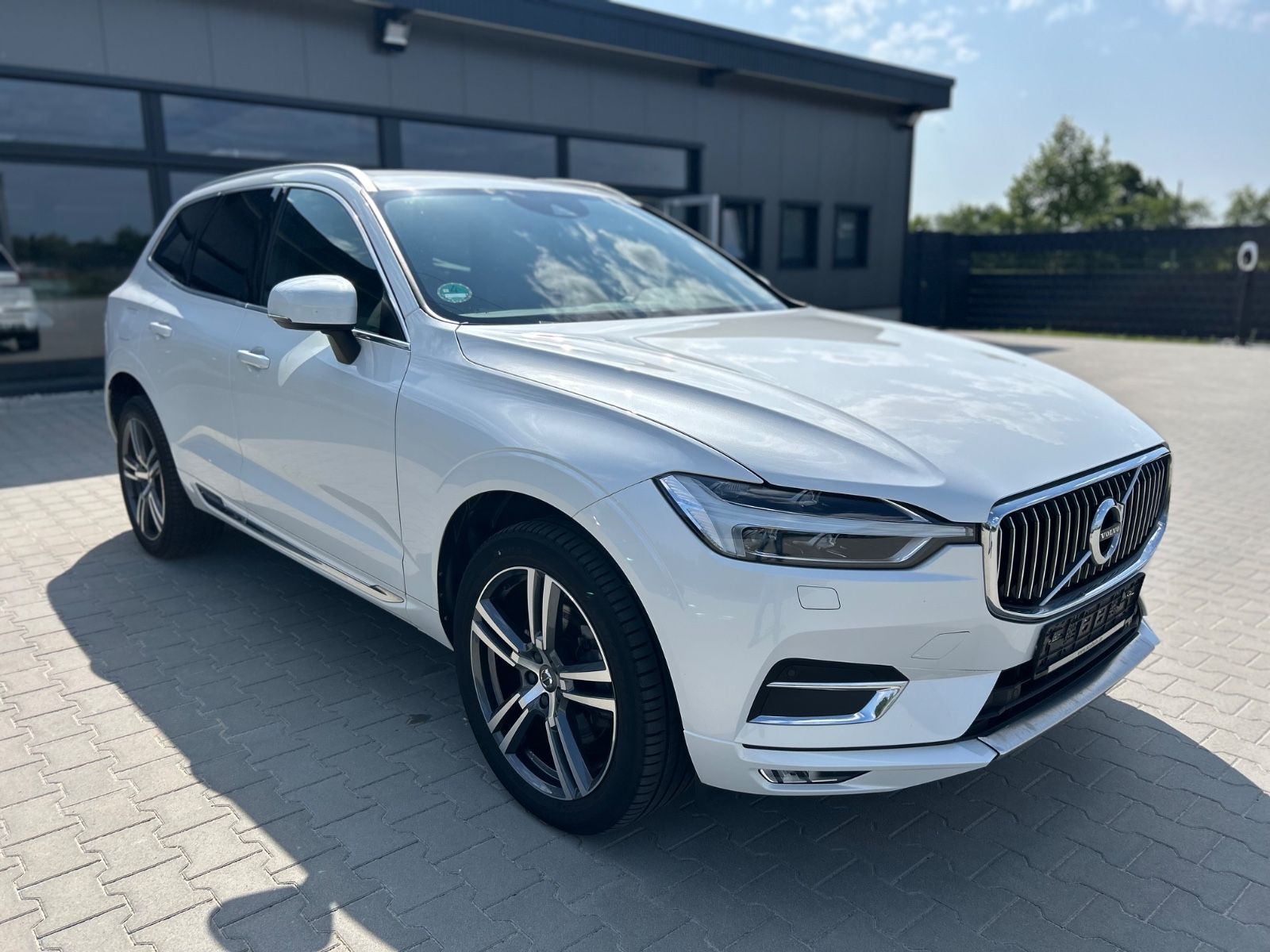 Volvo XC60 AWD -ACC-Belü.Sitz-Massage-LED-20Zo