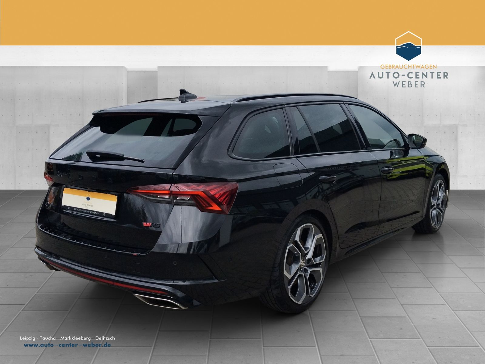 Skoda Octavia Combi 2.0 TSI RS Plus - Samsaru's Car Outlet