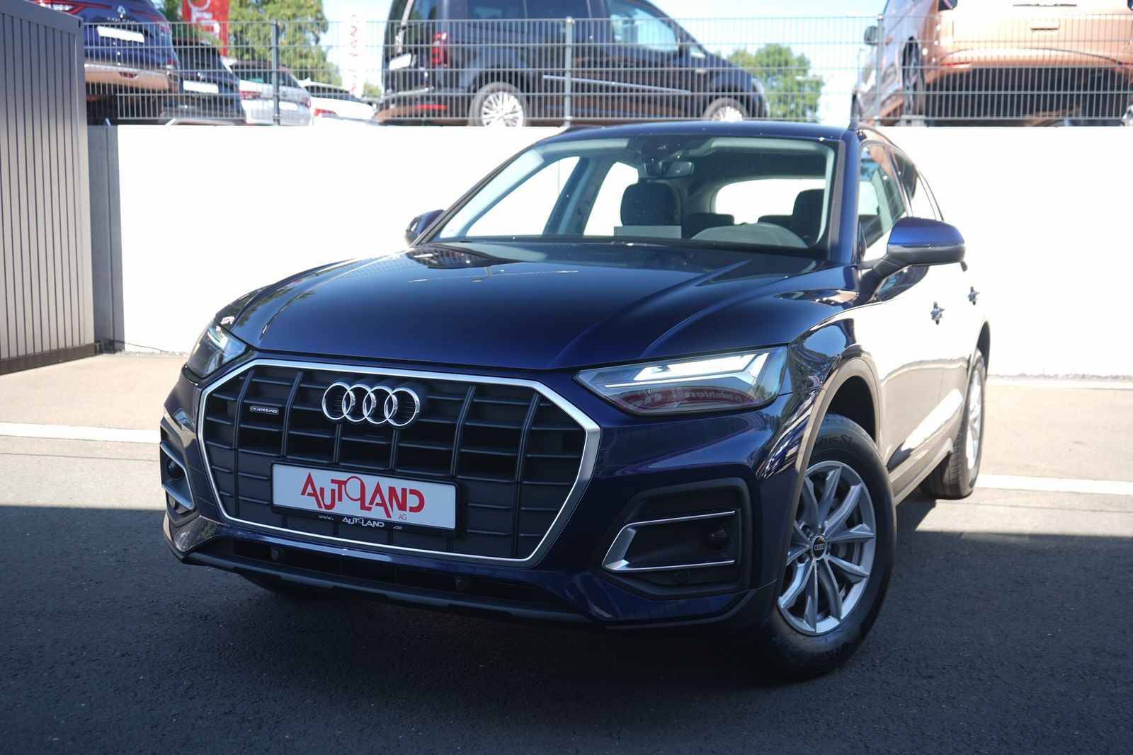Audi Q5 40 2.0 TDI quattro - Samsaru's Car Outlet