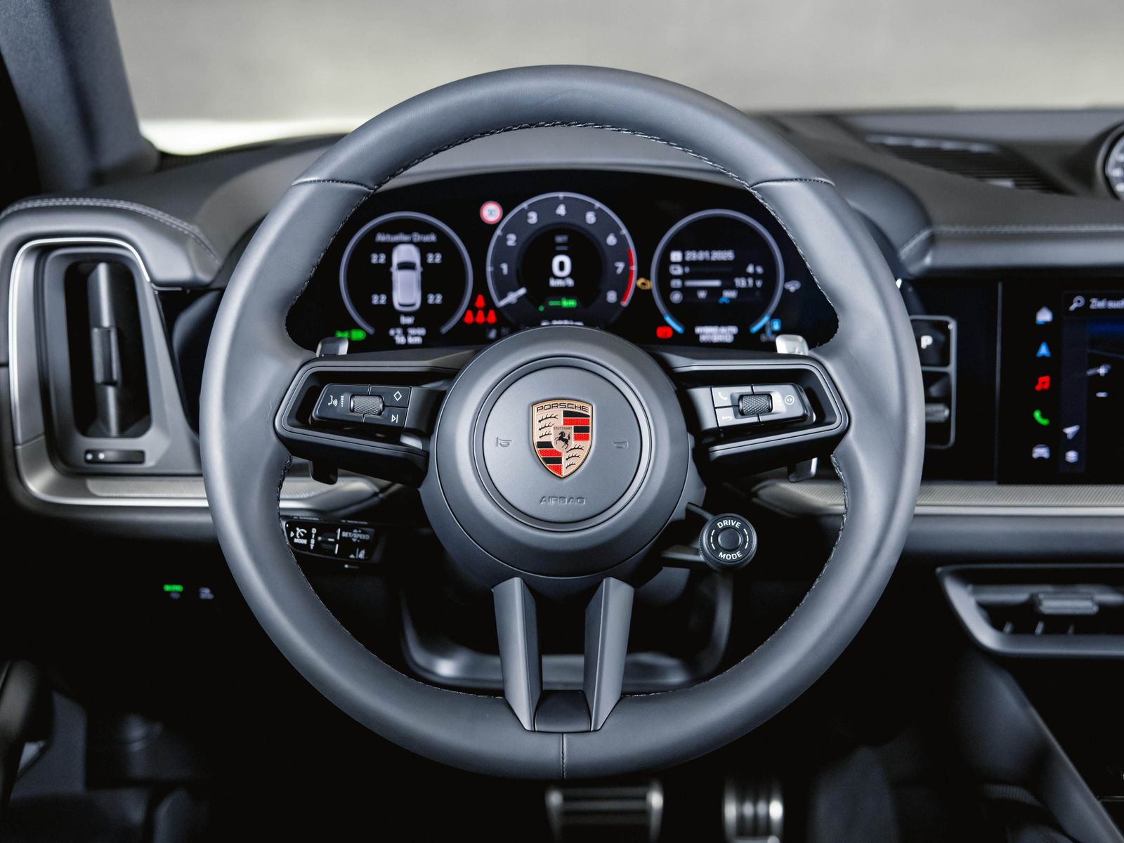 Porsche Cayenne E-Hybrid Sportabgasanlage Sportlenkrad