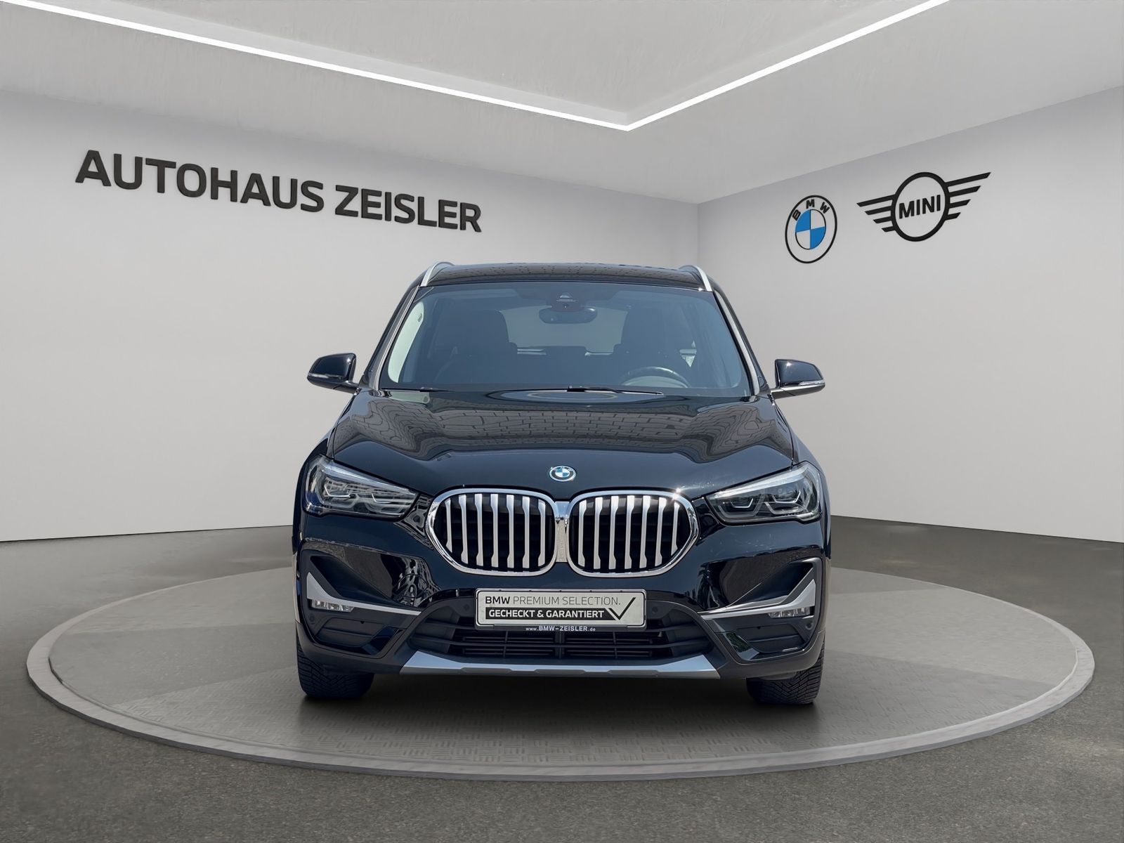 BMW X1 xDrive25e xLine - Samsaru's Car Outlet