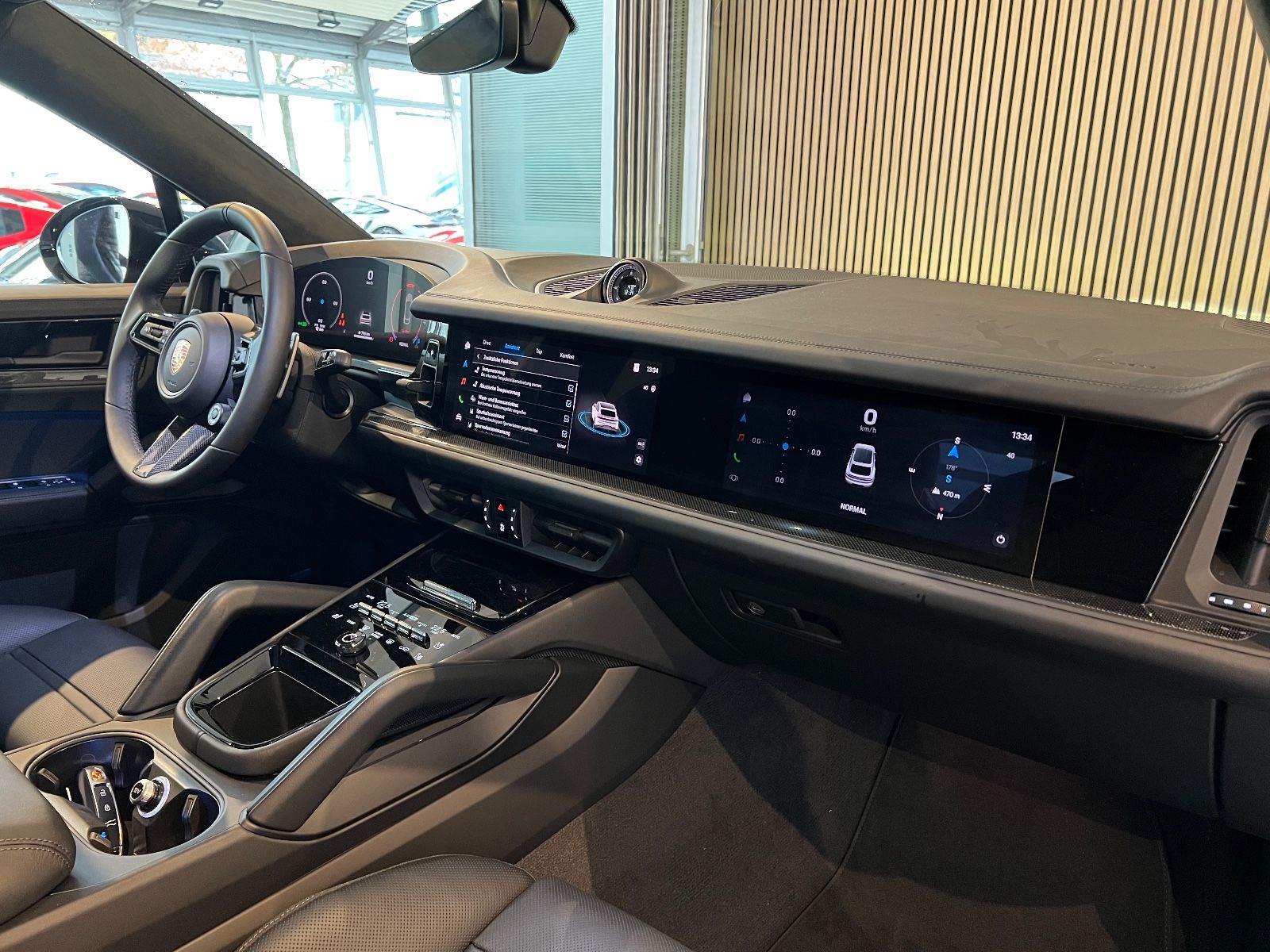 Porsche Cayenne Coupe GTS/ALLRADLE/BOSE/HEADUP/SHZG/PANO