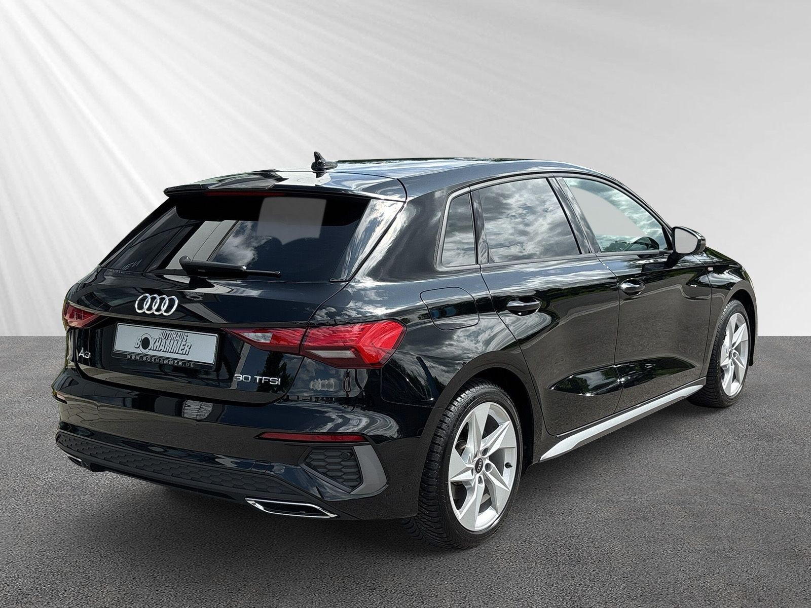 Audi A3 Sportback 30 TFSI S-Tronic S-Line NAVI+TEMPOM