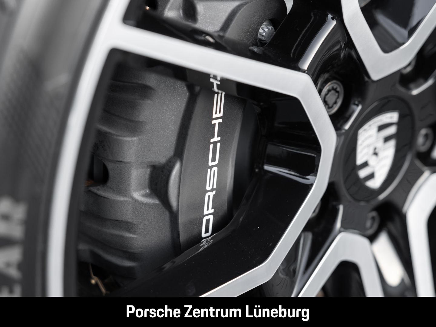 Porsche Taycan Sport Turismo InnoDrive Surround-View