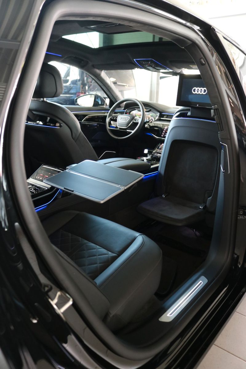 Audi A8 L 50 TDI Lang S line - Samsaru's Car Outlet