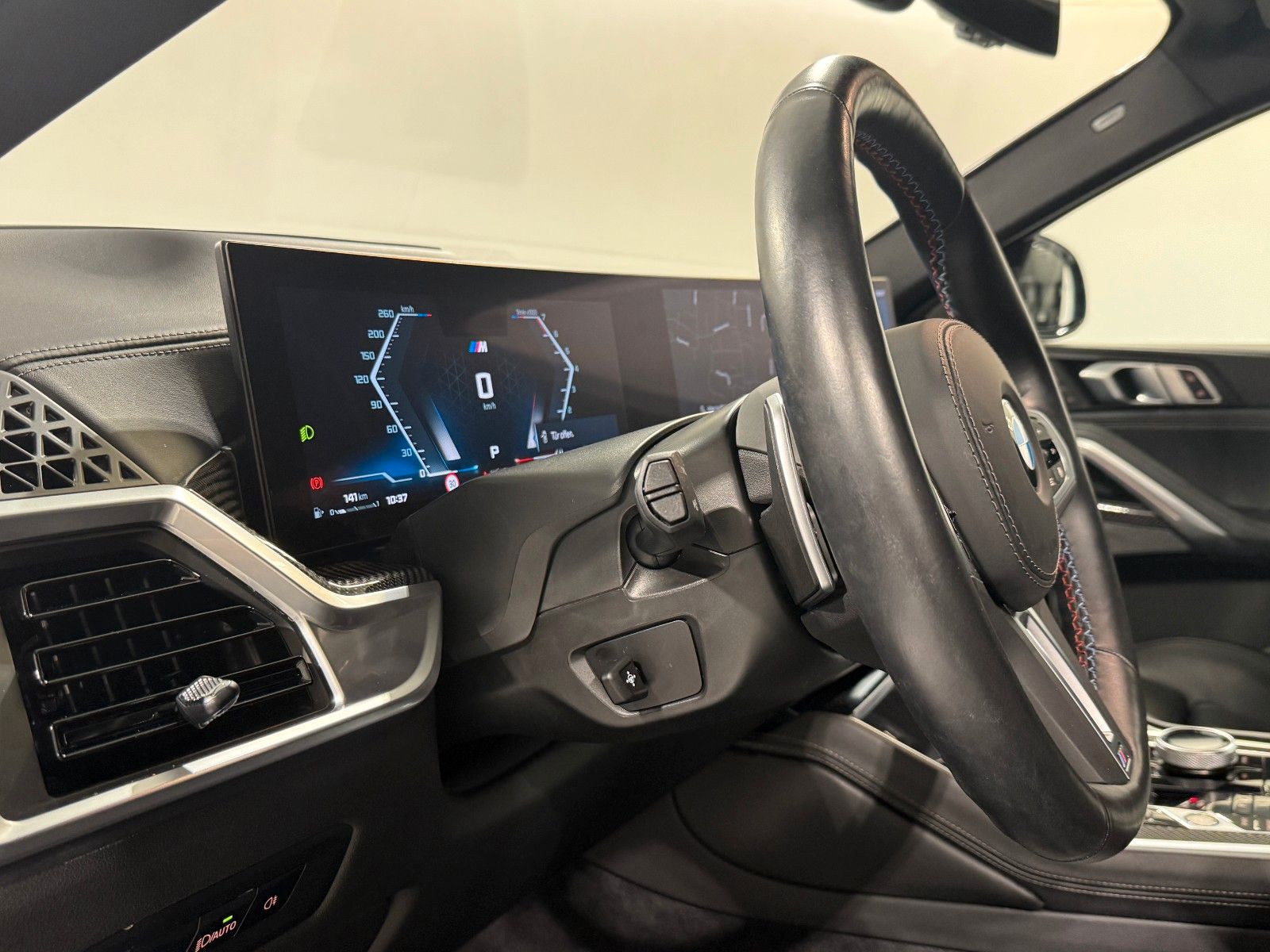 BMW X6 M60i xDrive Standhzg AHK M-Sitze ACC DA-Pro