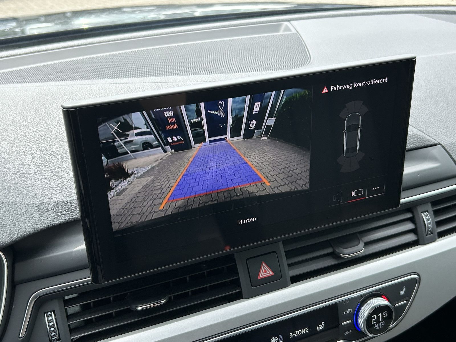 Audi A4 40 TDI quattro S-tronic - Samsaru's Car Outlet