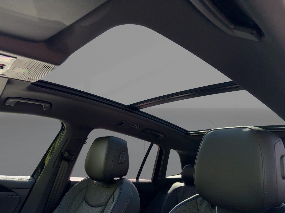 Volkswagen Tiguan R-Line 1,5 eHybrid DSG *AHZV PANO LEDER*