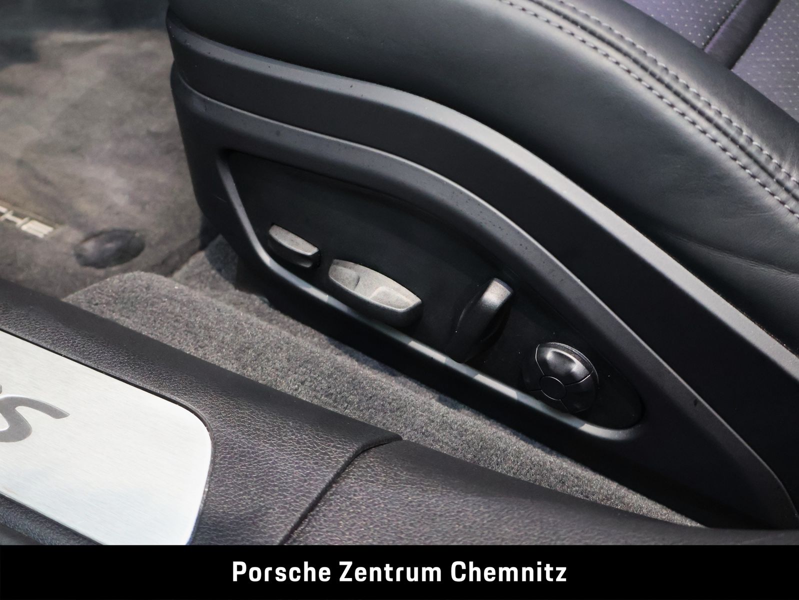 Porsche Panamera 4S E-Hybrid Sport Turismo 4+1 Sitze;Spo