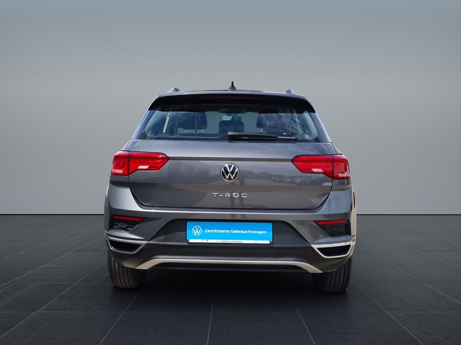 Volkswagen T-ROC 1.5 TSI Style - Samsaru's Car Outlet