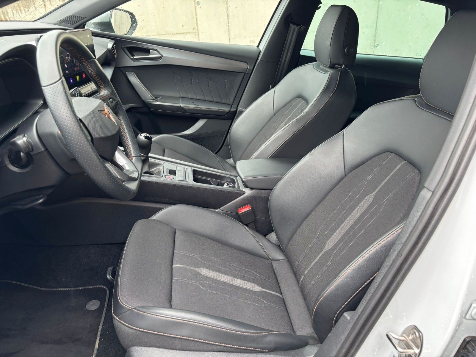 Cupra Leon Sportstourer Basis - Samsaru's Car Outlet