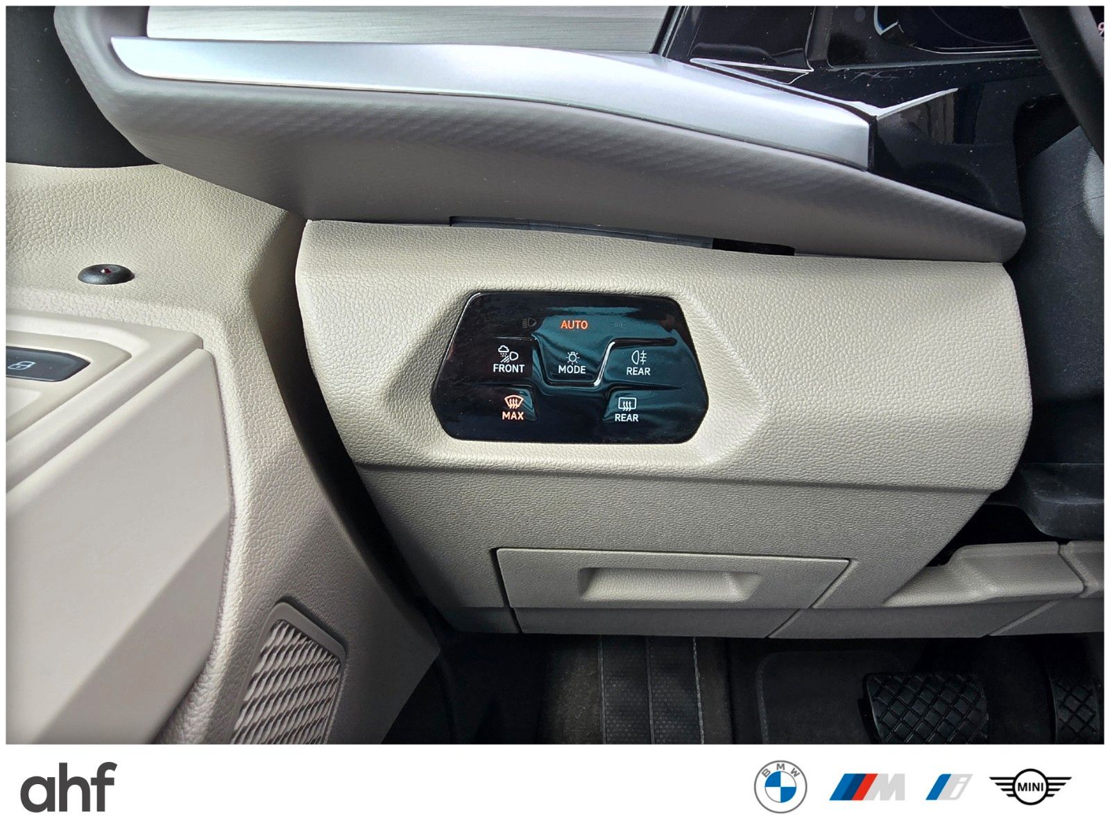 Volkswagen T7 Multivan EDITION LANG - Samsaru's Car Outlet